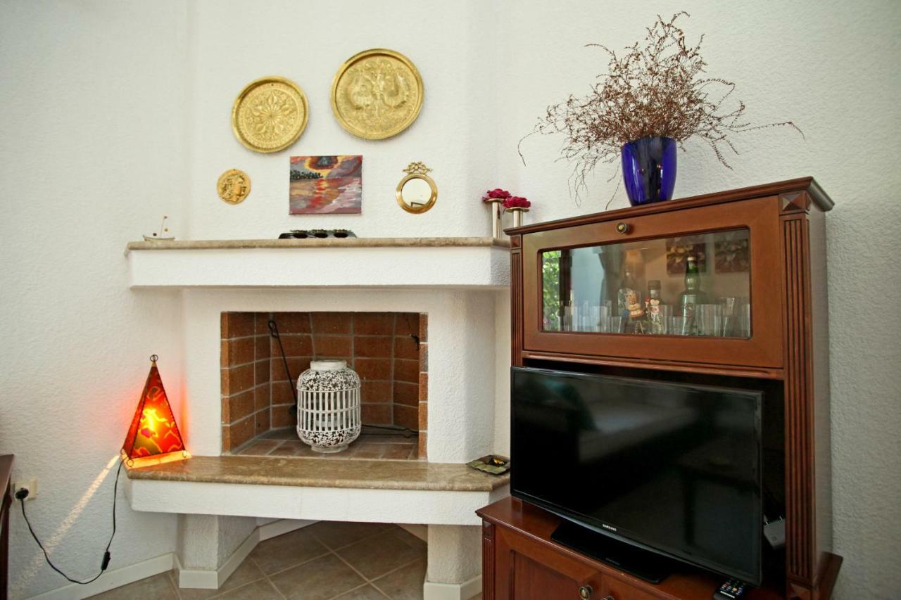Villa Sanni Retreat By Luxlikehome Száni-part Kültér fotó